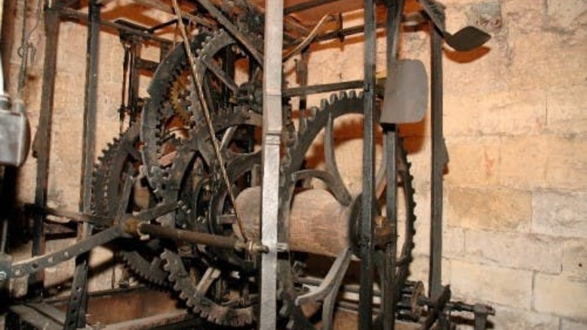 Mechaniek van het 15de eeuwse torenuurwerk