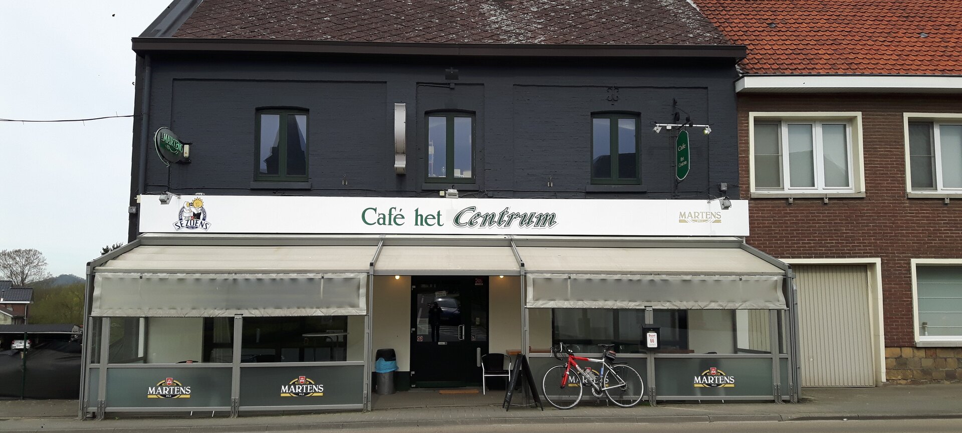 Café Het Centrum - Fijn overdekt terras