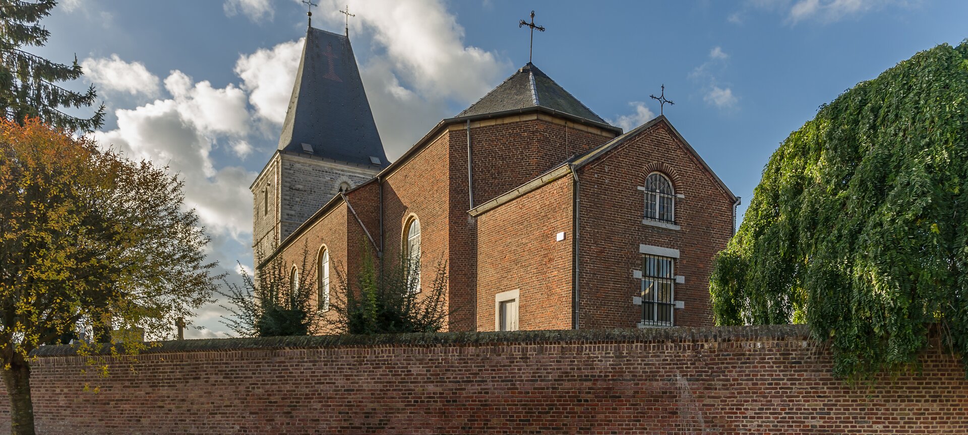 Kerk van Wilderen met bezoekerscentrum in toren - Kerk van Wilderen
