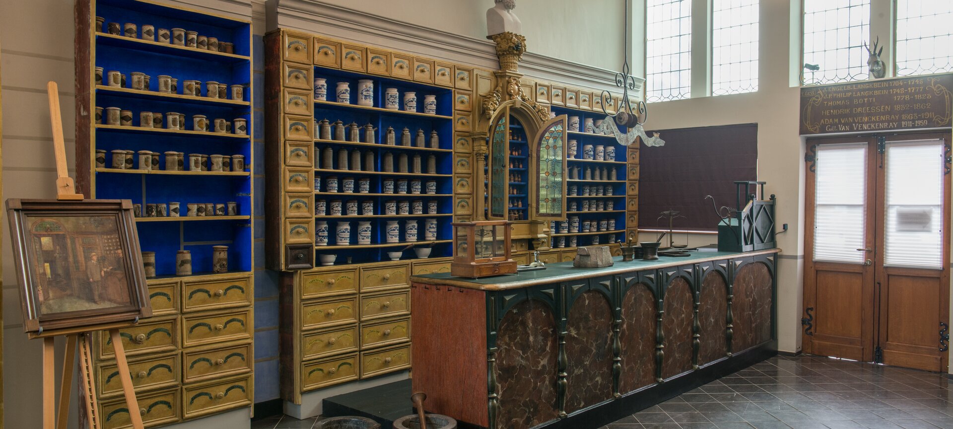 Oudste privéapotheekmuseum van België - Apotheekmuseum