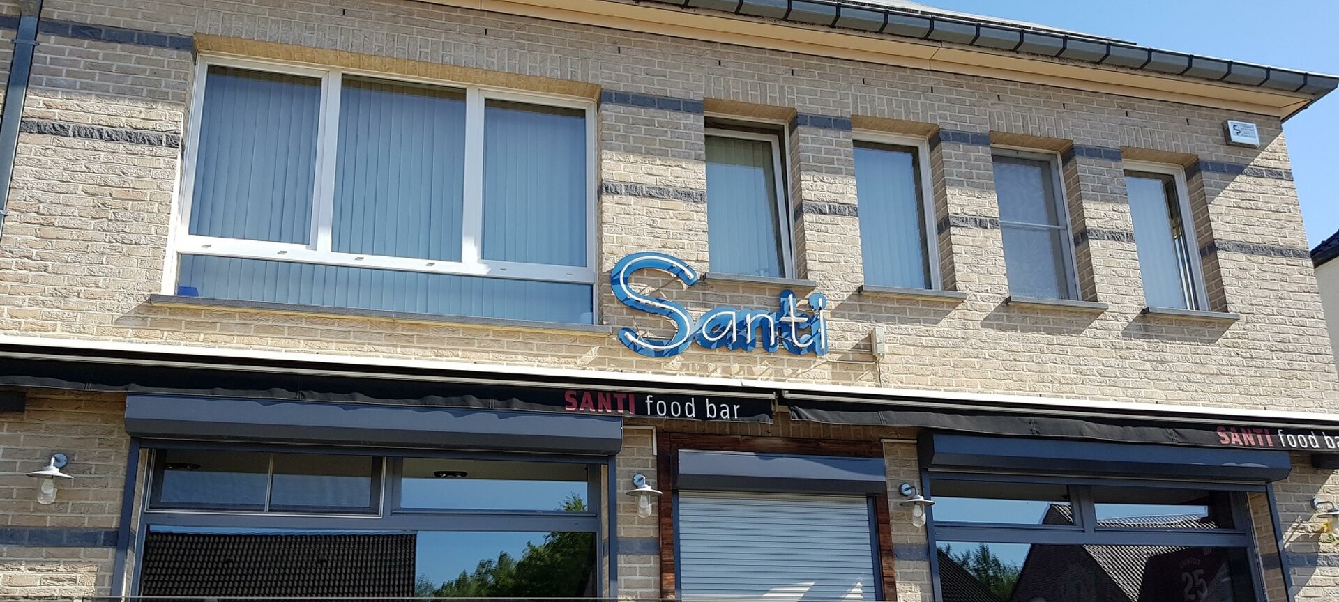 Santi Trattoria - Santi Food Bar