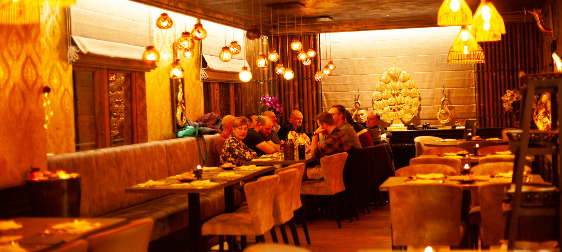 Thais Restaurant Khamphet - Onze prachtig thais ingerichte zaal